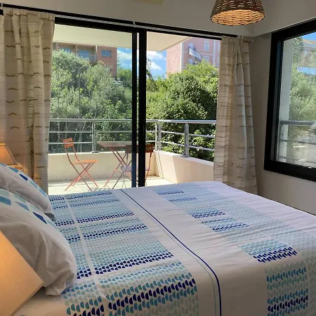 Apartment Cote Pied Dans L'eau Vue *