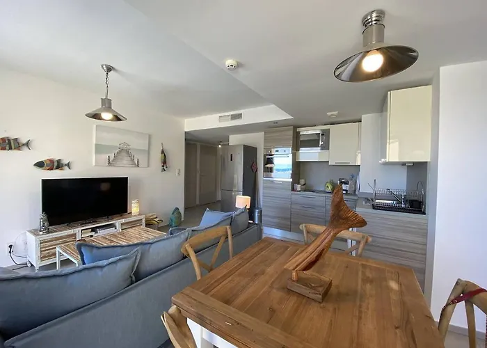 Appartement Cote Pied Dans L'eau Vue *
