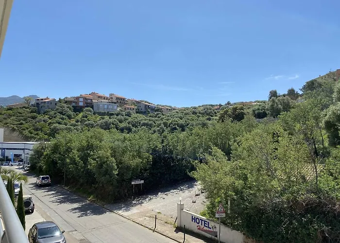 Apartment Cote Pied Dans L'eau Vue